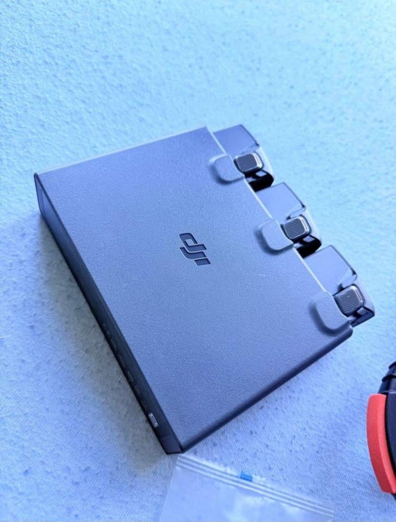 DJI AVATA 2 FLY SMART COMBO 3 BATT - VRIJWEL NIEUW!!!, Audio, Tv en Foto, Drones, 250 tot 900 gram, Cameradrone, 5 tot 10 kilometer
