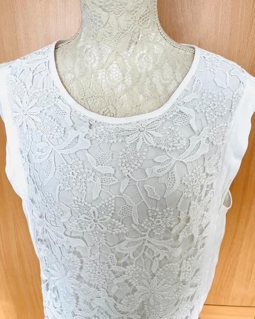 Airfield witte kanten top maat 42[dmv], Kleding | Dames, Wit, Maat 42/44 (L), Ophalen of Verzenden, Zo goed als nieuw