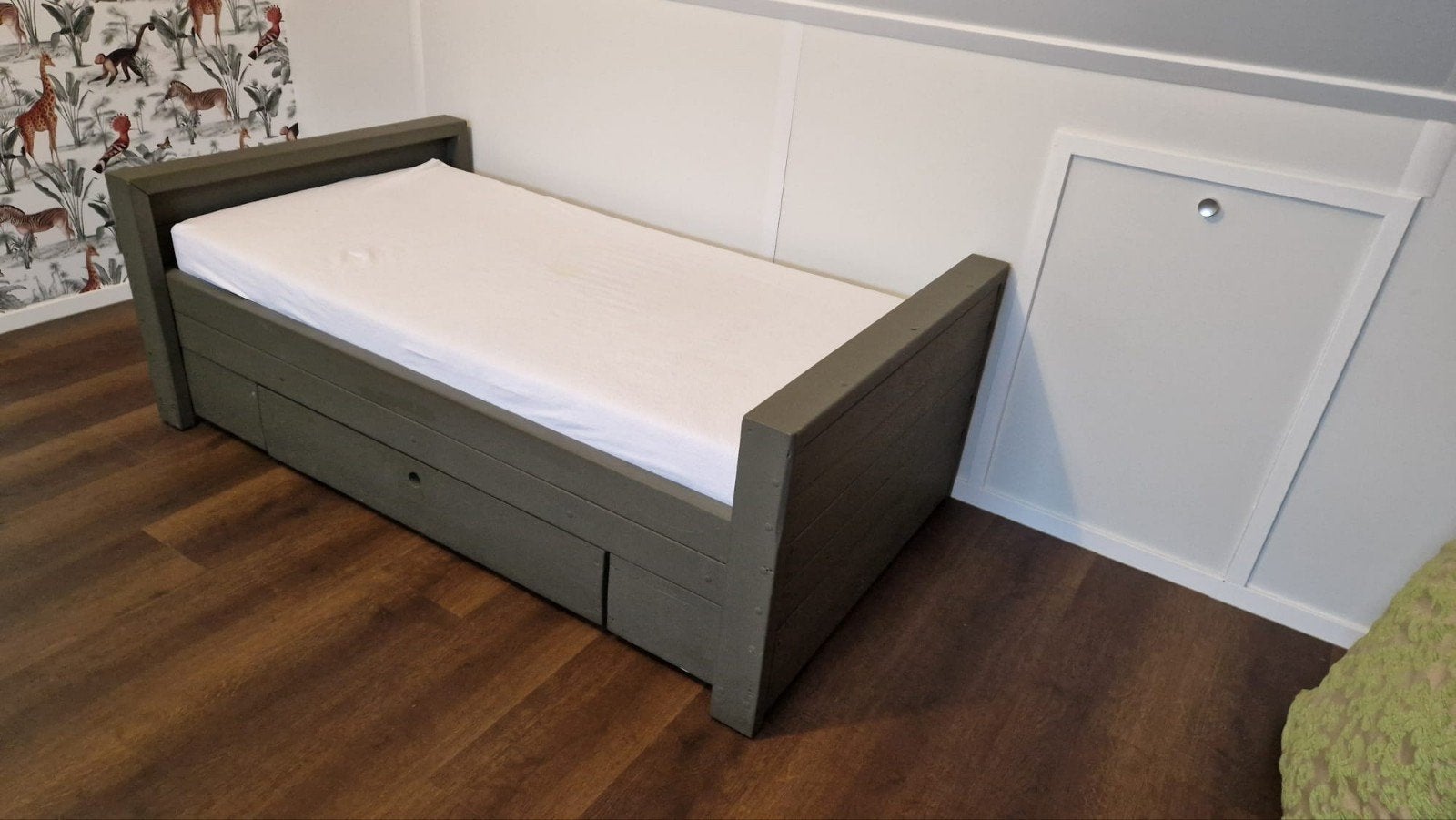 Twijfelaar bed met matras 80x160 en opberglade., Ophalen, Gebruikt, 190 cm of minder, Groen