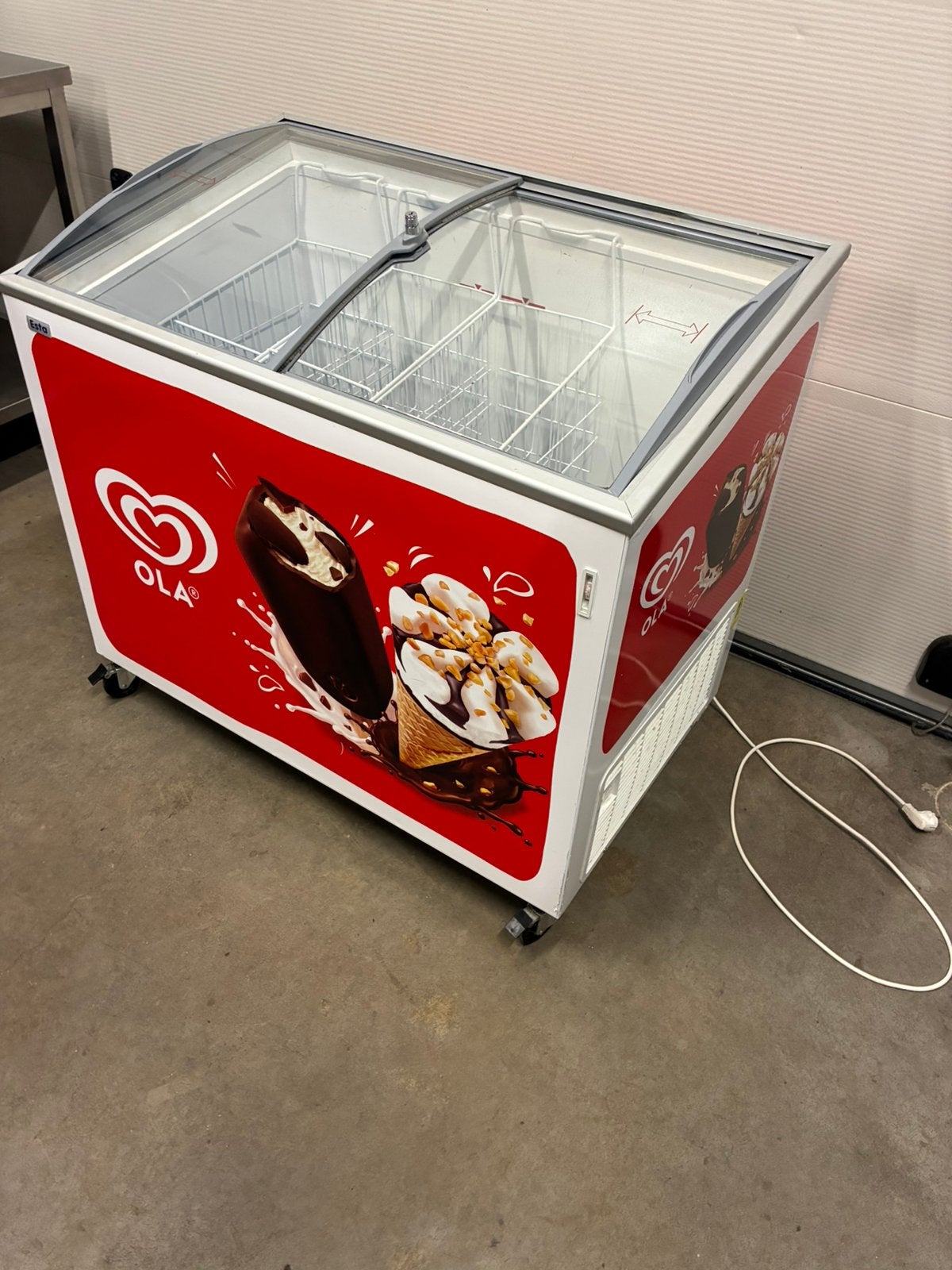Te koop ola vrieskist vriezer ijs vrieskast, Ophalen, Zo goed als nieuw, 90 cm of meer, 85 tot 120 cm