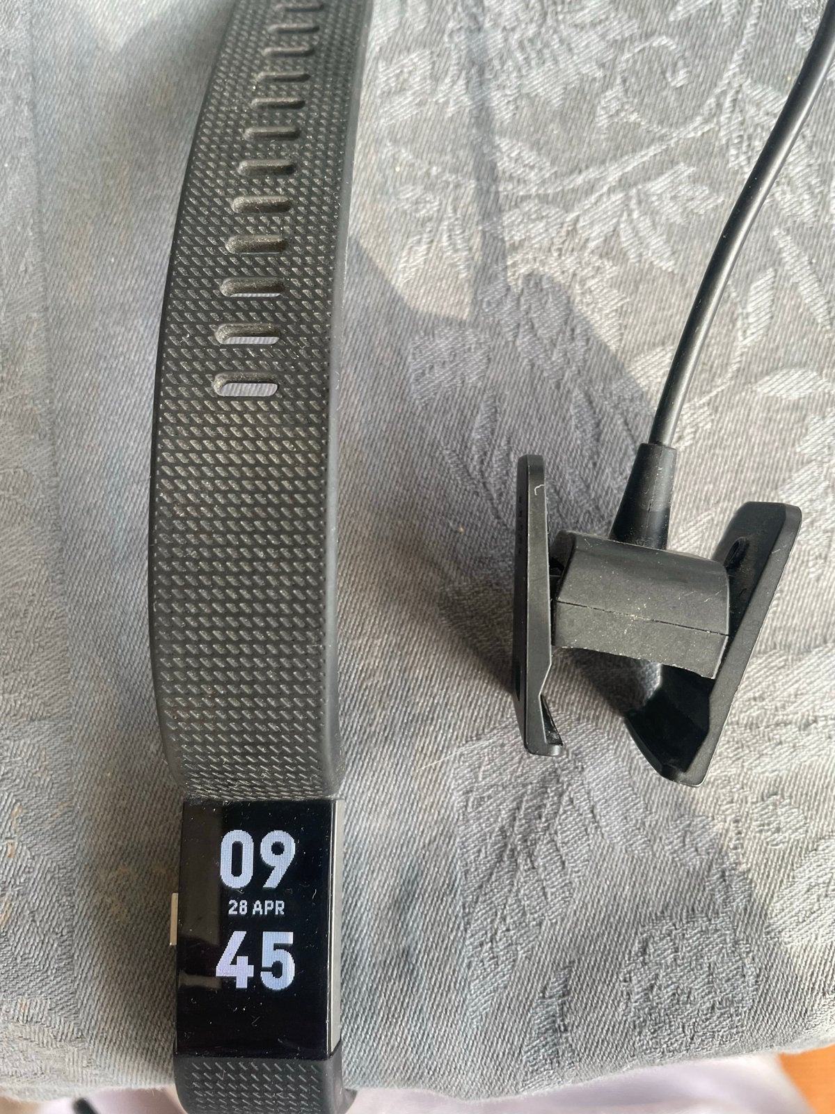 Fitbit Charge 2 Tracker met Oplader, Ophalen of Verzenden, Gebruikt, Zwart, Android