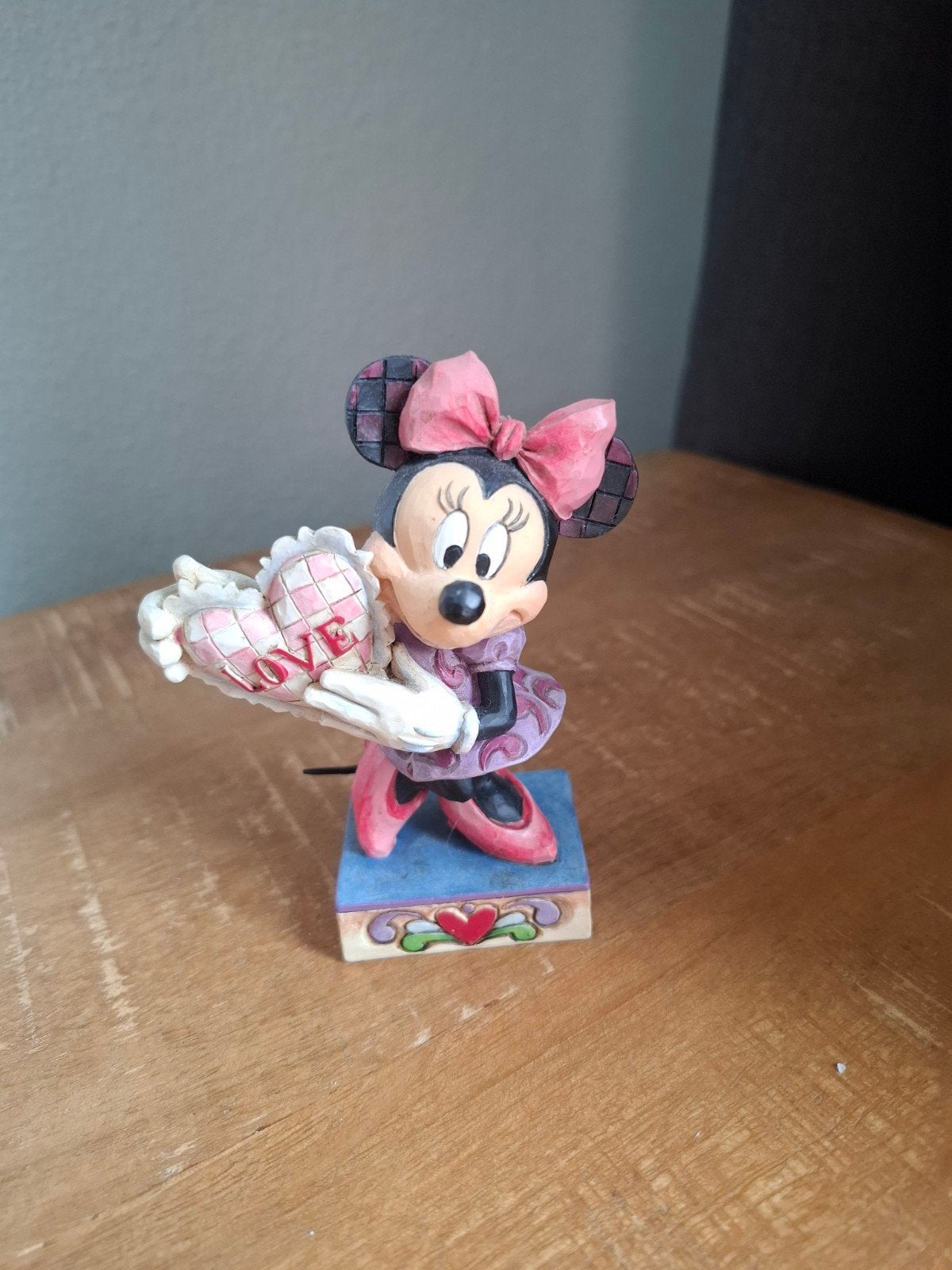 minnie mouse beeldje, Ophalen of Verzenden, Mickey Mouse, Zo goed als nieuw, Beeldje of Figuurtje