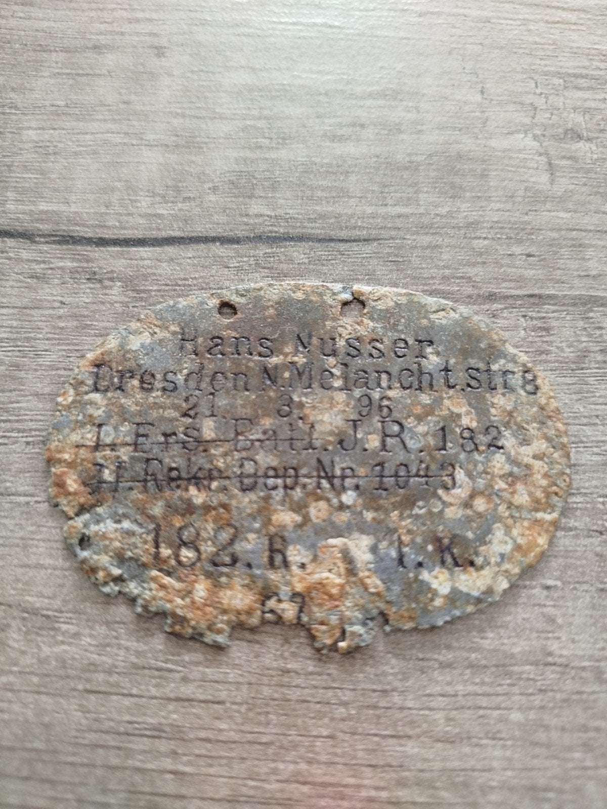 Hans nusser Sachsen Dresden inf regiment 182, Ophalen of Verzenden, Nederland, Embleem of Badge