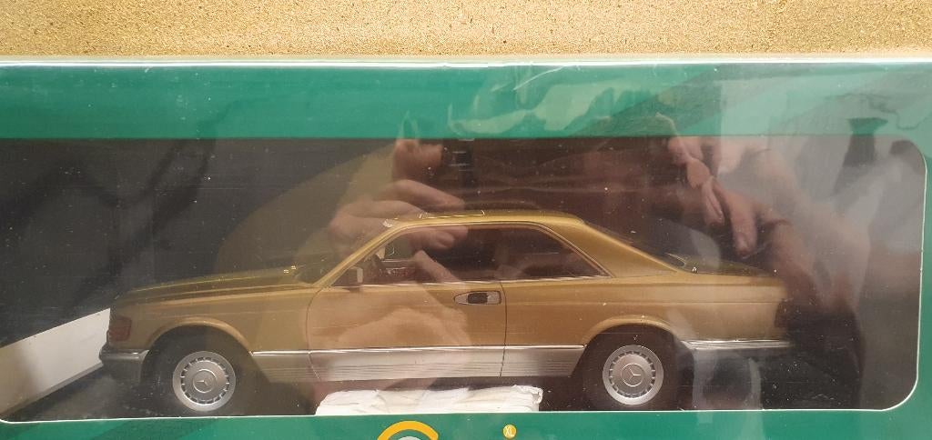 Cult Scale 1/18 Mercedes Benz 380 SEC, Hobby en Vrije tijd, Modelauto's | 1:18, Ophalen of Verzenden, Zo goed als nieuw, Auto