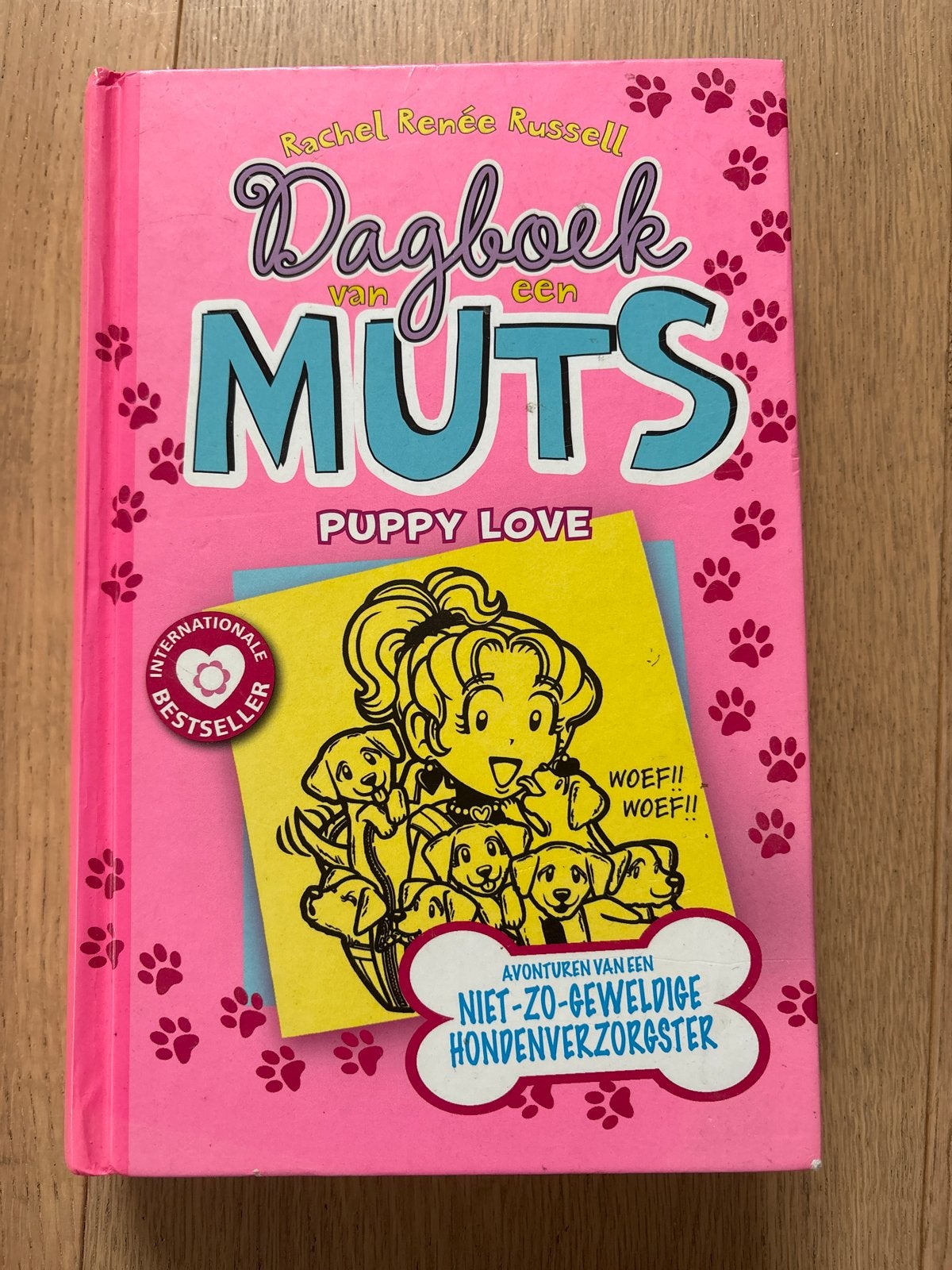 Dagboek van een Muts: Puppy Love - Rachel Renée Russell, Ophalen of Verzenden, Zo goed als nieuw, Fictie