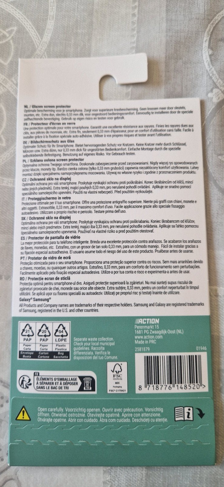 Foto 5 van LAB31 Glazen Screenprotector Samsung Galaxy S22 / S23