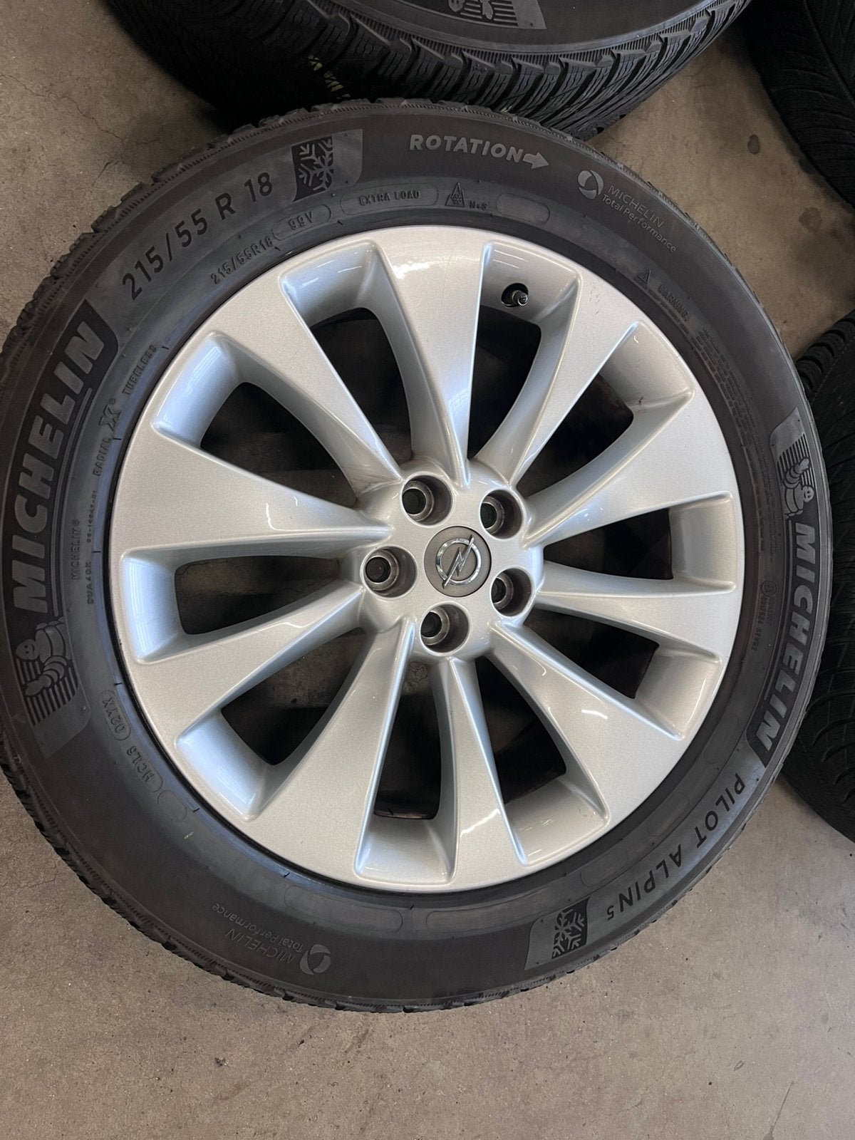 18 inch orig. Opel Mokka / Astra ALU winterset Michelin 7mm, Ophalen, 18 inch, Banden en Velgen, Winterbanden