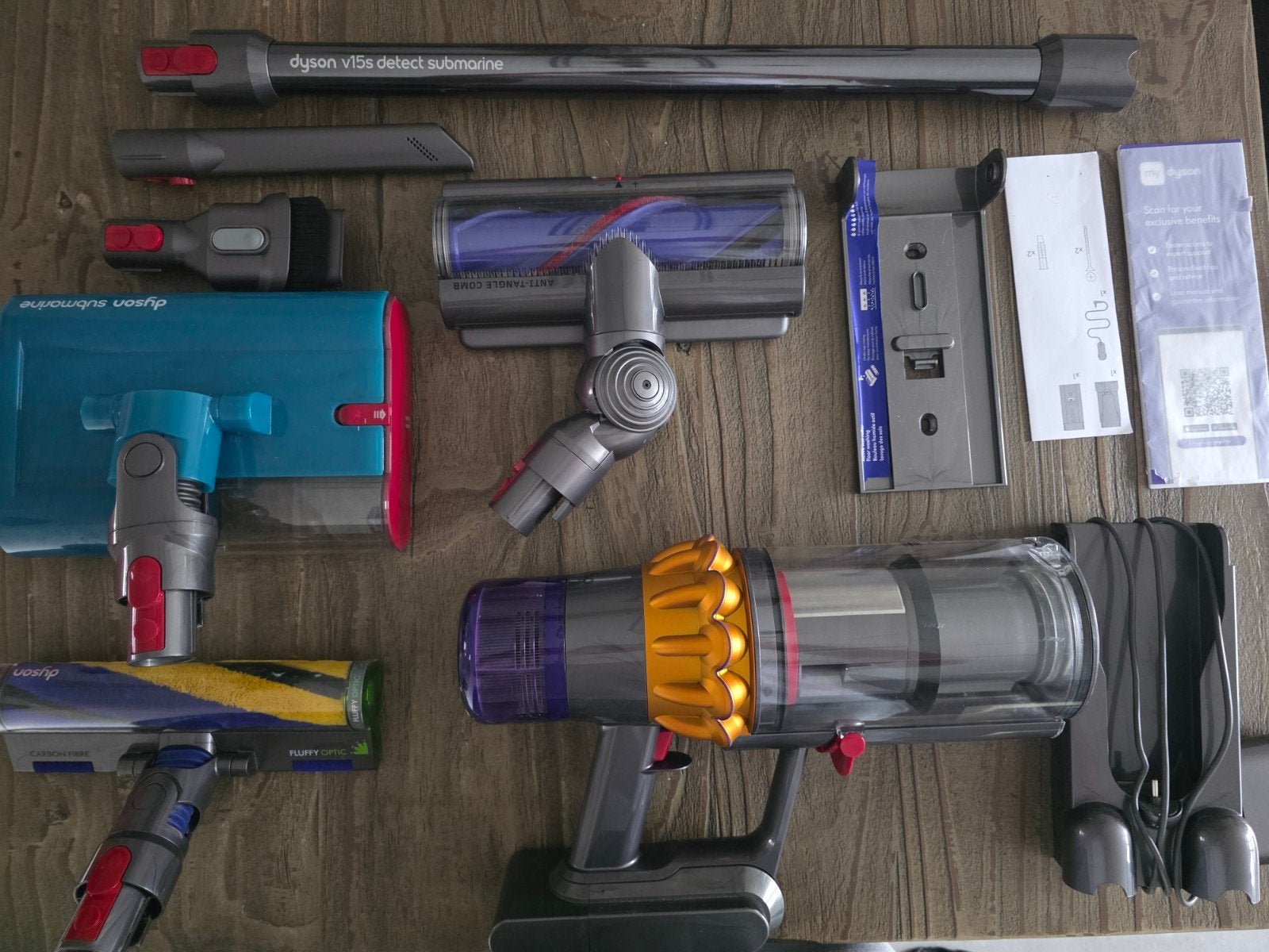 Dyson v15s detect submarine steelstofzuiger met dweilfunctie