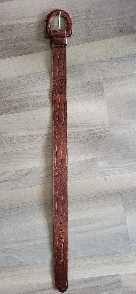 Brede bruine leren riem met crocoprint en grote gesp, Kleding | Dames, Riemen en Ceinturen, Echt leder, 90 tot 100 cm, Heupriem