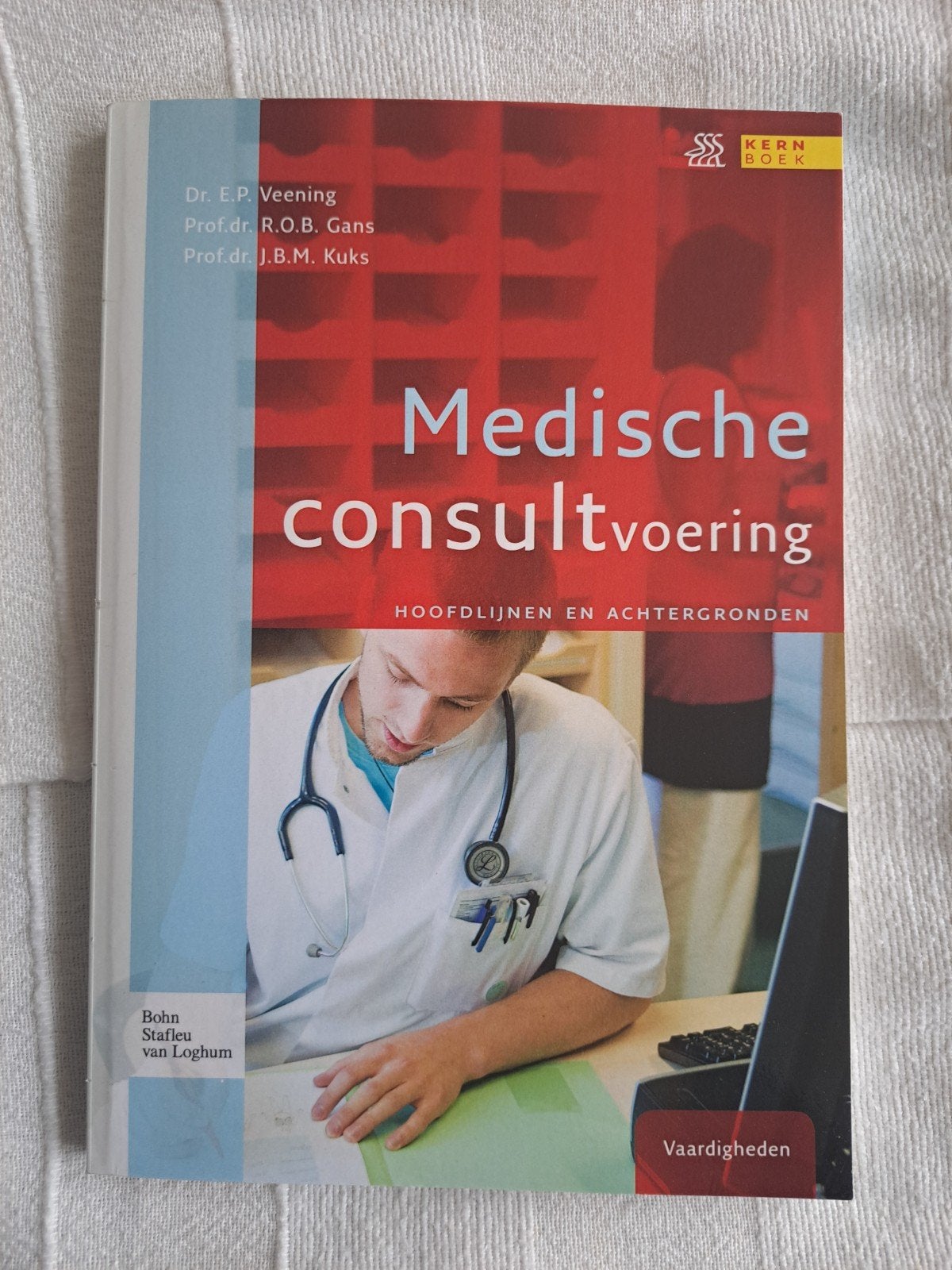 Medische consultvoering: Hoofdlijnen en Achtergronden, Verzenden, Dr. E.P. Veening, Prof.dr. R.O.B. Gans, Prof.dr. J.B.M. Kuks