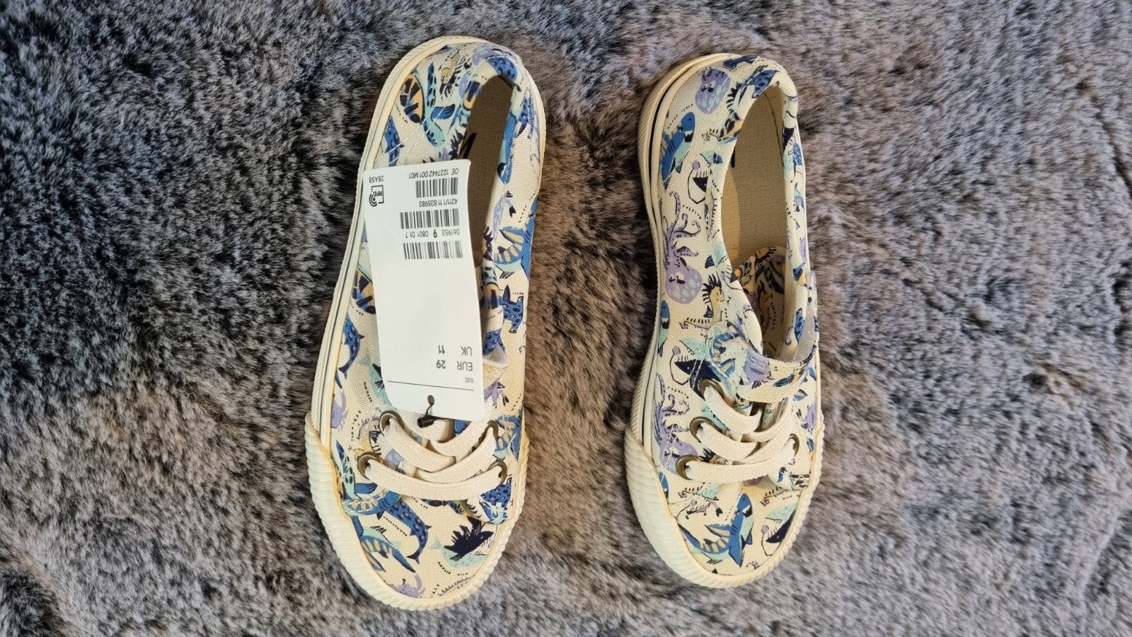 nieuwe H&M schoenen, Sieraden, Tassen en Uiterlijk, Ophalen, Goud, Overige materialen