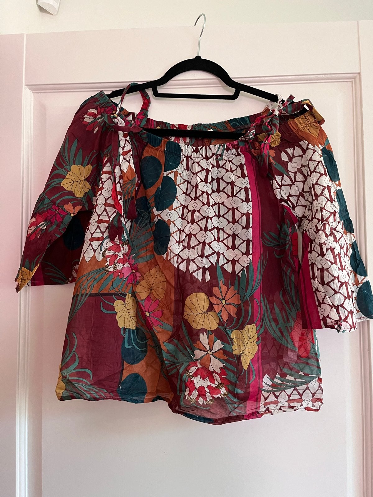 Oltre Off-shoulder Blouse - Maat L, Ophalen of Verzenden, Zo goed als nieuw, Maat 42/44 (L), Meerkleurig