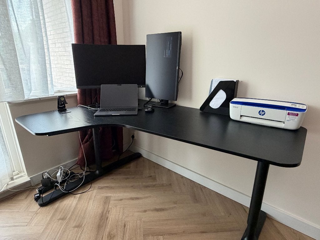 Computer/PC desk, Huis en Inrichting, Bureaus, Ophalen, Zwart, 160 cm, Hout