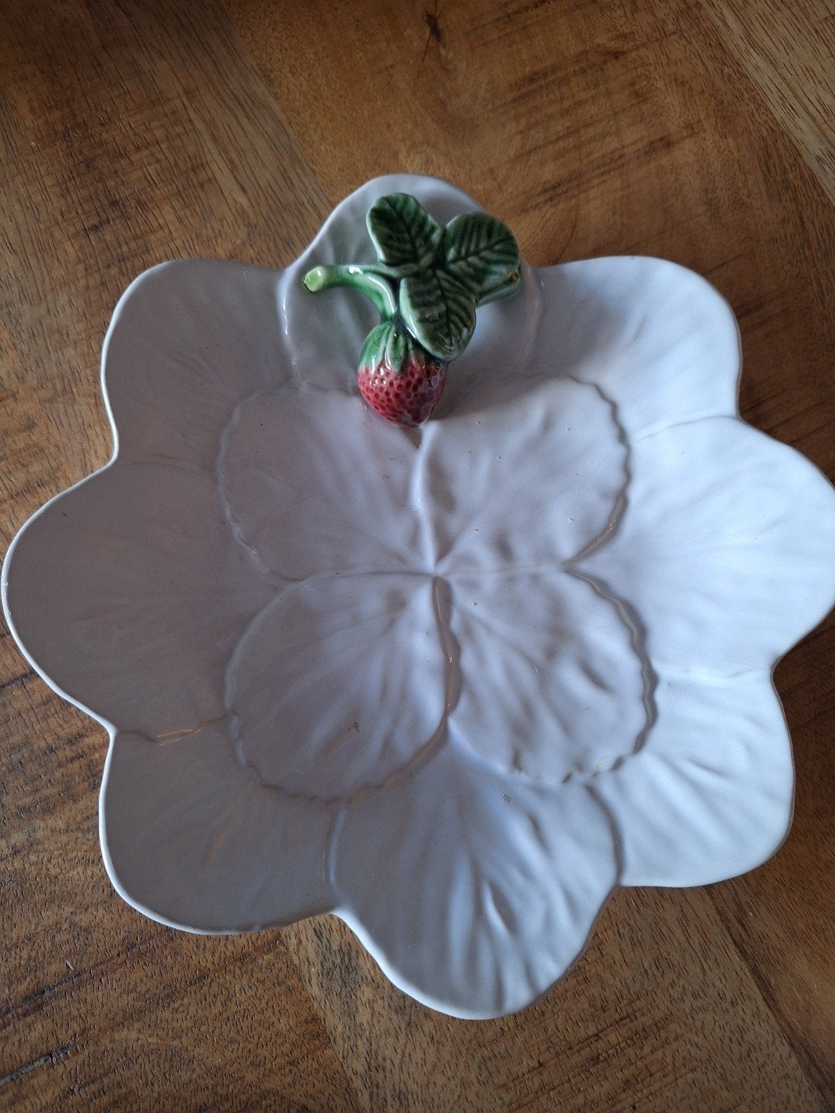 Schaaltje aardbei, Ophalen