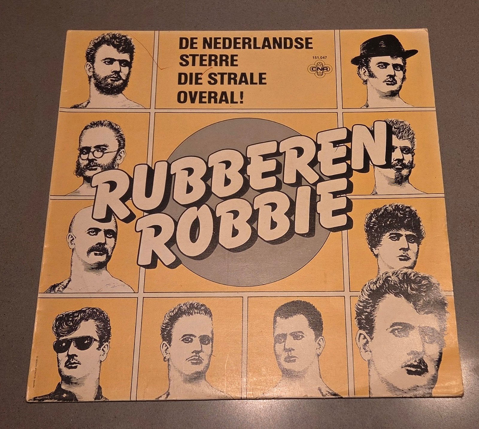 Rubberen Robbie - De Nederlandse Sterre Die Strale Overal!, Gebruikt, Ophalen of Verzenden, Pop, 12 inch