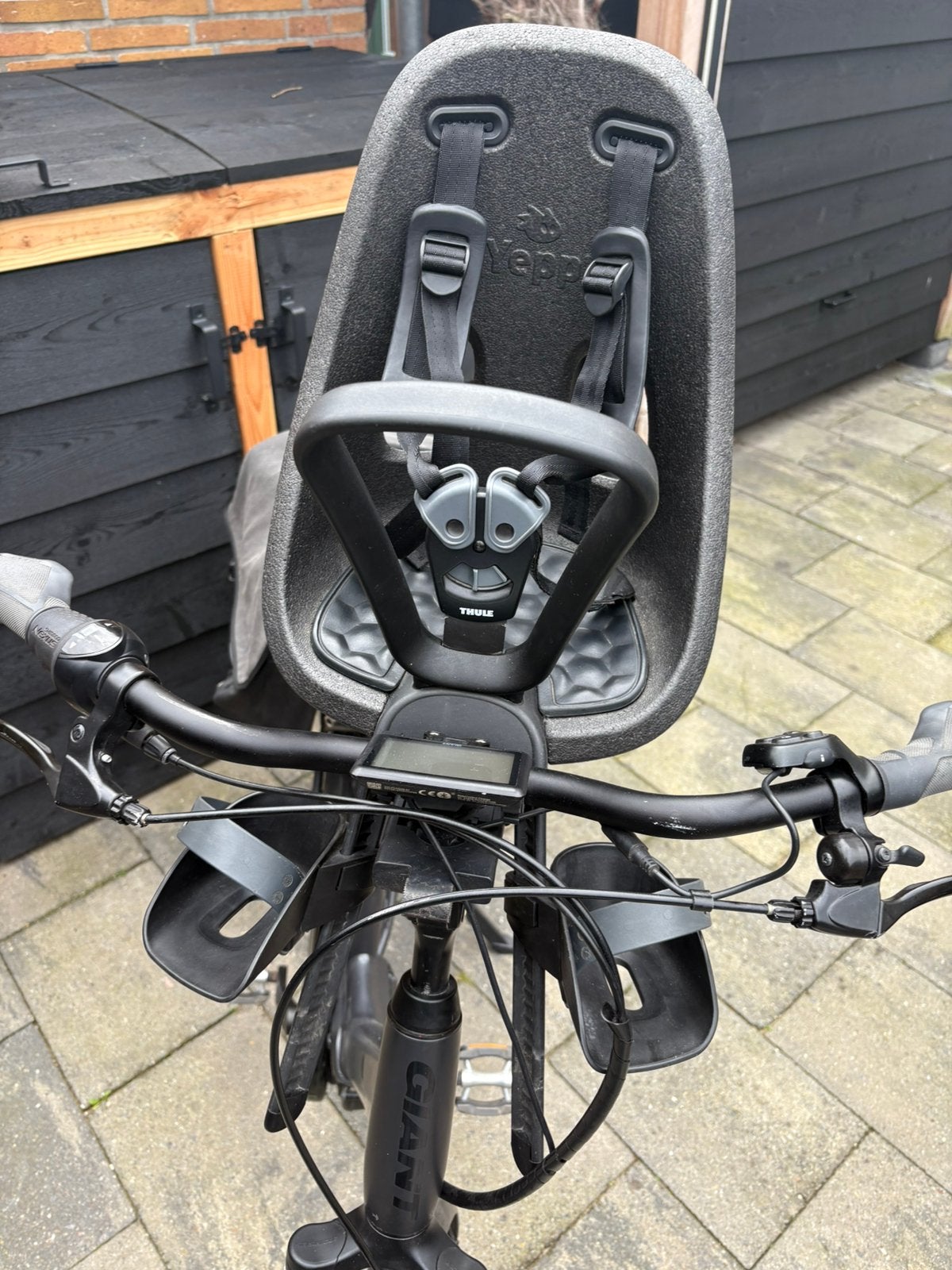 THULE YEPP FIETSSTOEL VOOR, Ophalen of Verzenden, Gebruikt, Voorzitje, Voetsteuntjes
