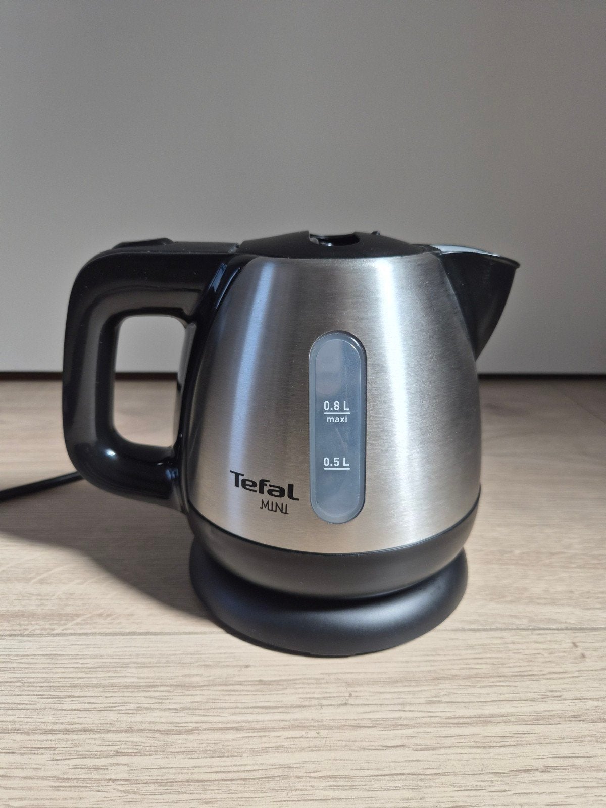 Tefal mini waterkoker 0,8l compact handig. Zo goed als nieuw, Minder dan 1 liter, Ophalen of Verzenden, Zo goed als nieuw, Rvs