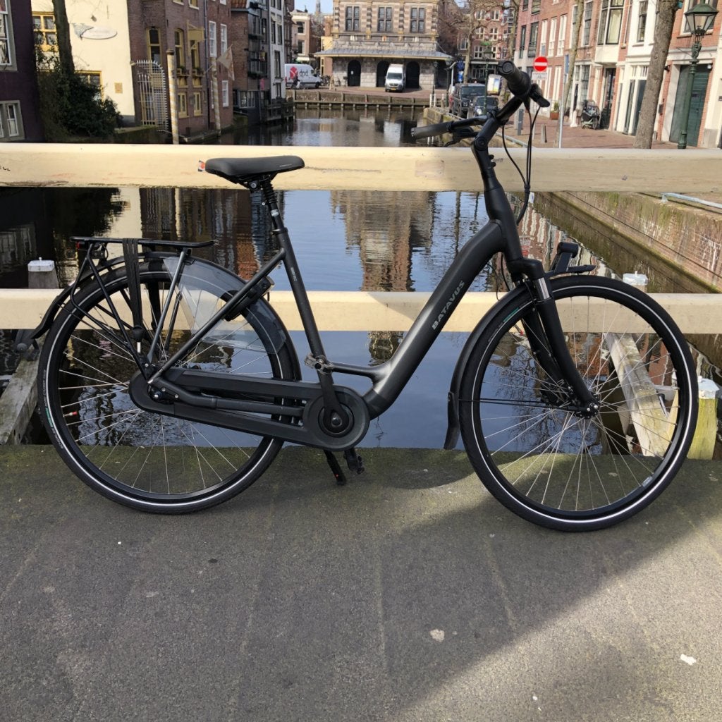 Batavus Finez Exclusive Damesfiets Zwart | Nette Staat, Fietsen en Brommers, Batavus, Zo goed als nieuw, Support@batavus.com, Batavus Fiets B.V., Schelpenweg 1, 
7202 BV Zutphen
Netherlands