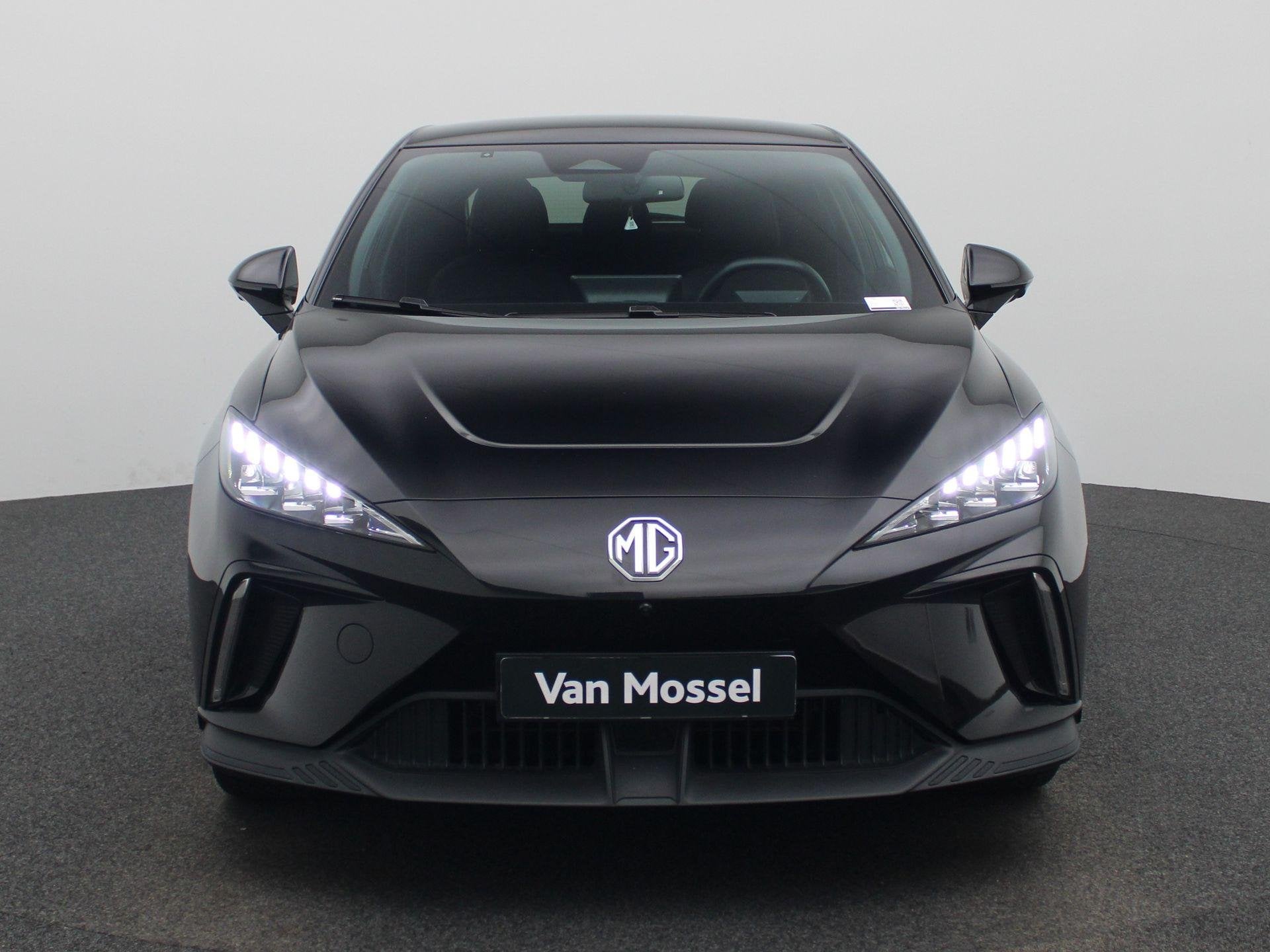 MG 4 64 kWh Luxury | Navi | Camera | Led Koplampen | Apple C, Auto's, MG, Automaat, 12 maanden, Gebruikt, 1675 kg