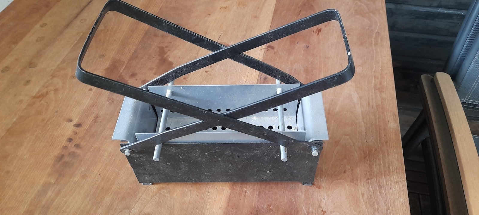 Brikettenpers voor papier - 21x8x4 cm blokken, Ophalen of Verzenden, Gebruikt