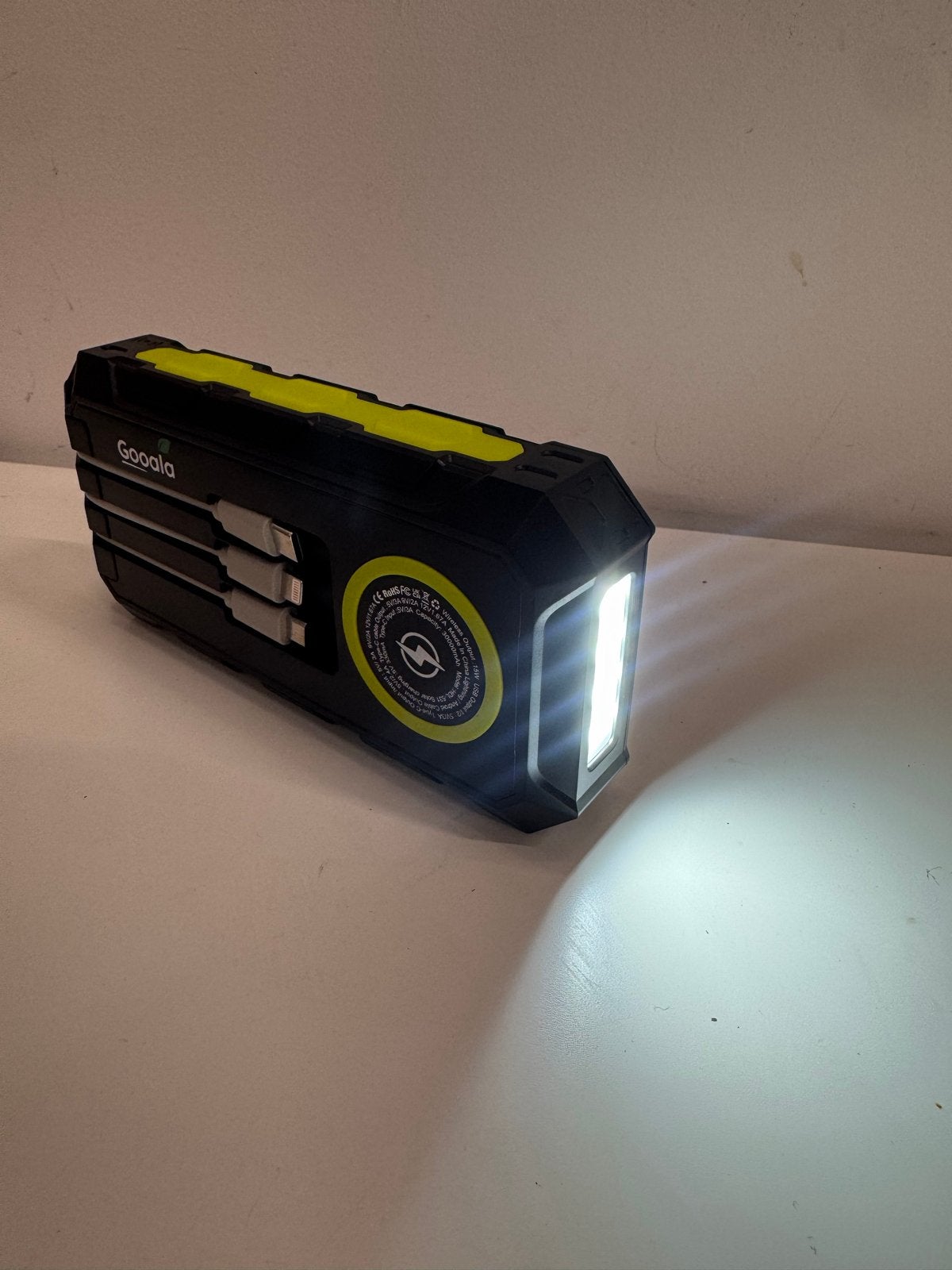 Gooala Solar Powerbank 30.000mAh met LED zaklamp, Universeel, Nieuw, Ophalen of Verzenden, Powerbank