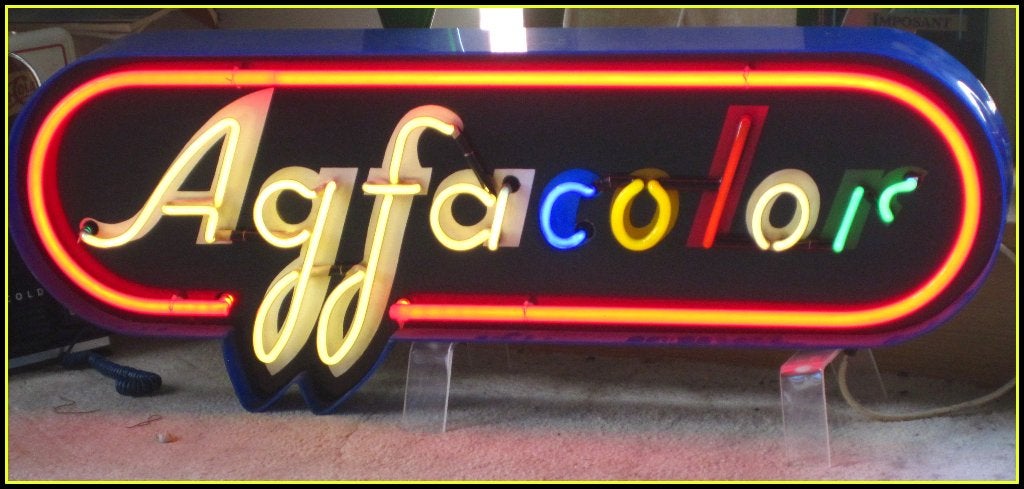 NEON RECLAME AGFA JAREN 50 / 60, Verzamelen, Ophalen of Verzenden, Gebruikt, Lichtbak of (neon) lamp