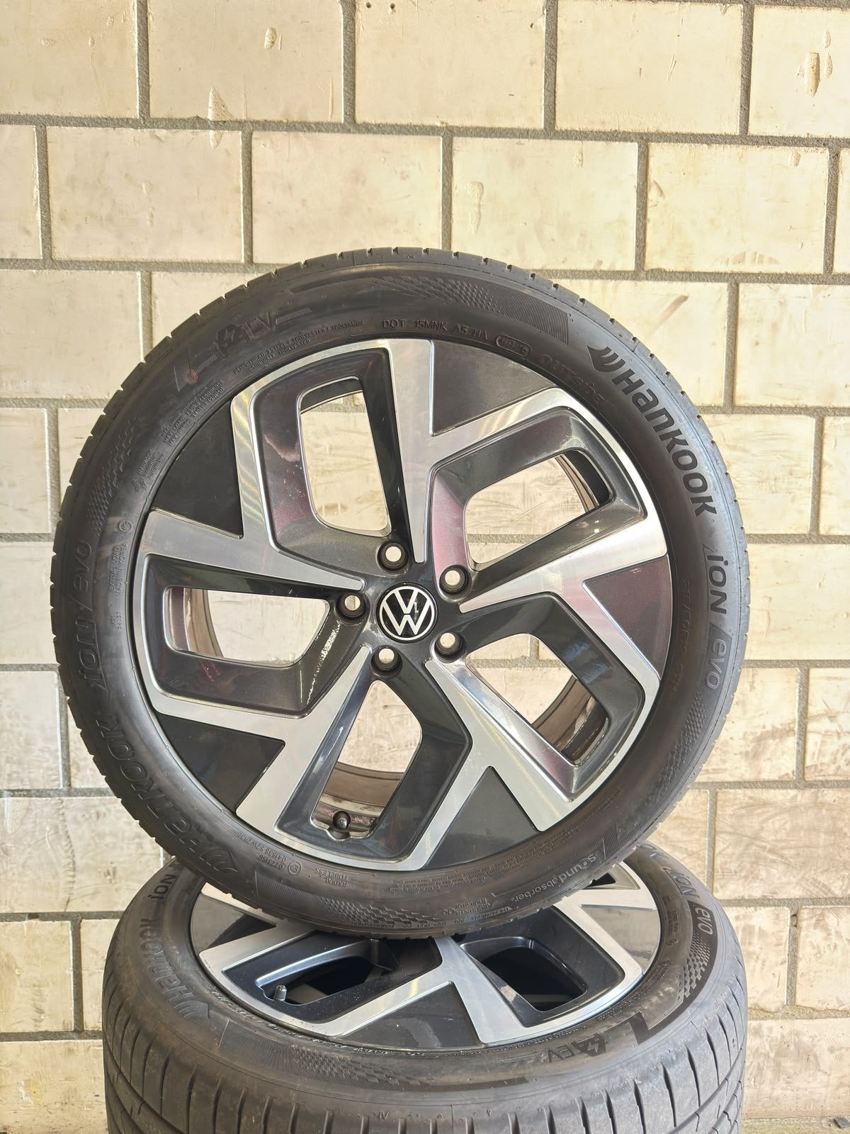 Volkswagen ID3 Velgen banden, 19 inch, ., Banden en Velgen, Ophalen of Verzenden