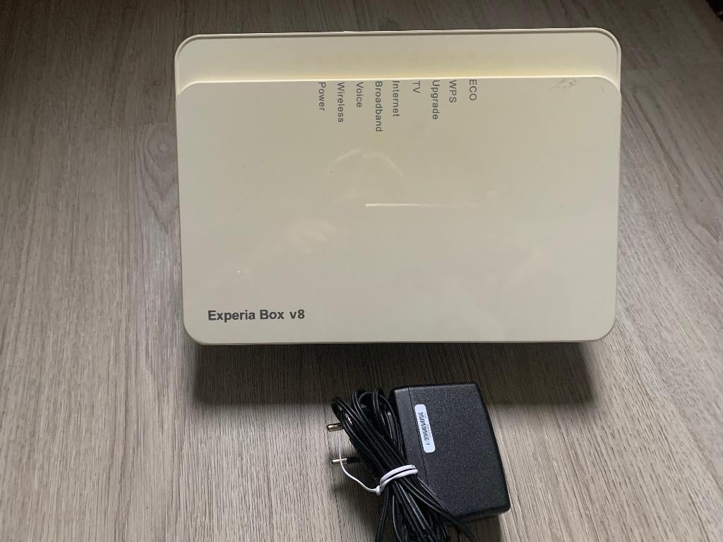 Experia box, Computers en Software, Routers en Modems, Ophalen of Verzenden, Gebruikt