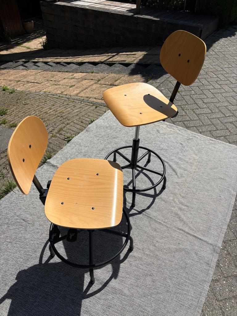 THO Werkstoelen  H200 met spinvoet in goede staat, Gebruikt, Overige kleuren, Ophalen of Verzenden, Eén