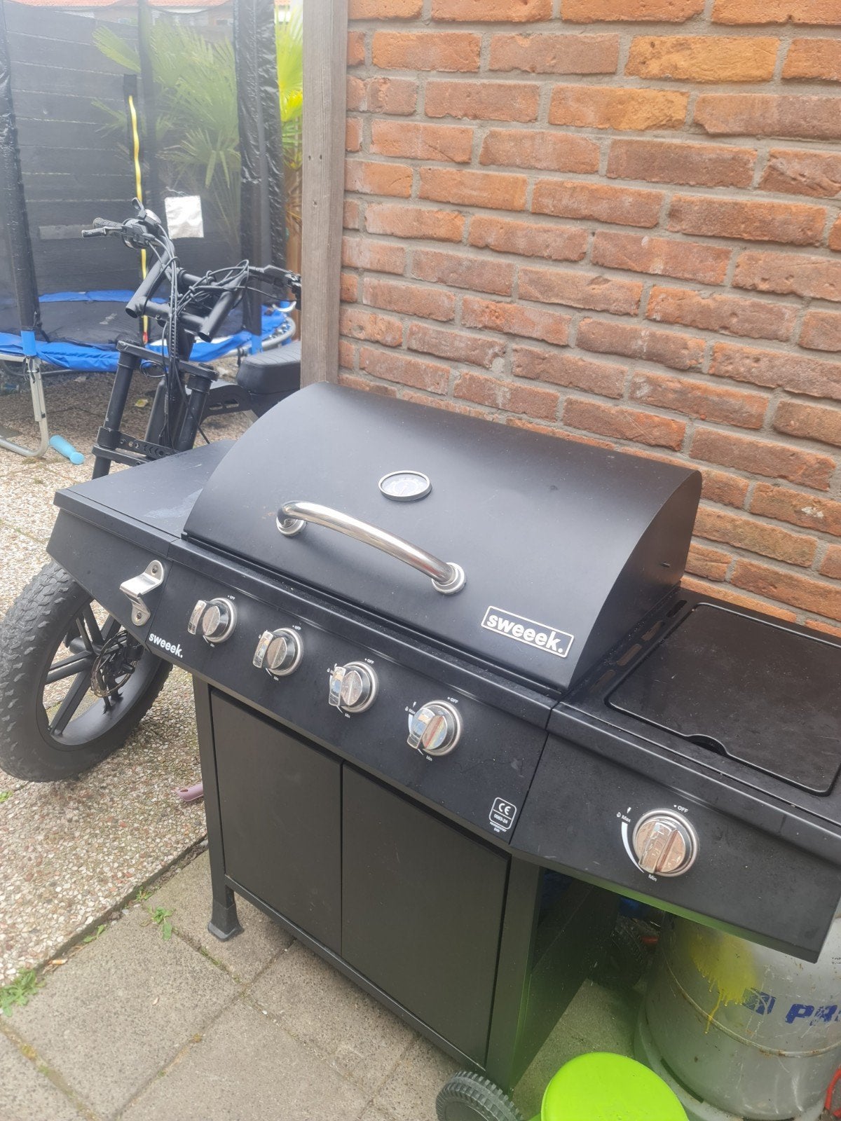 Sweeek BBQ met hoes, Ophalen of Verzenden