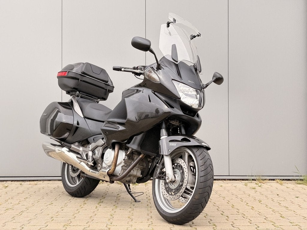 2010 Honda NT 700 Deauville ABS - 1e eigenaar ! (bj 2010), Motoren, Motoren | Honda, Nijkamp & Ooteman Motoren, Meer dan 35 kW