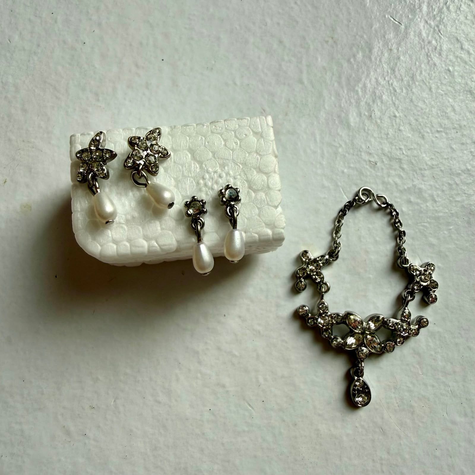 Sieraden set voor Barbie Silkstone, oorbellen en halsketting, Verzamelen, Ophalen of Verzenden, Nieuw, Accessoires