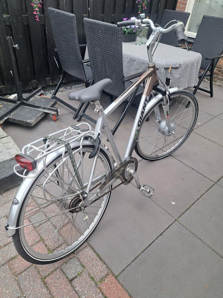 Giant herenfiets 28inch Framemaat 55 cm, Ophalen, Gebruikt, Giant, Meer dan 20 versnellingen