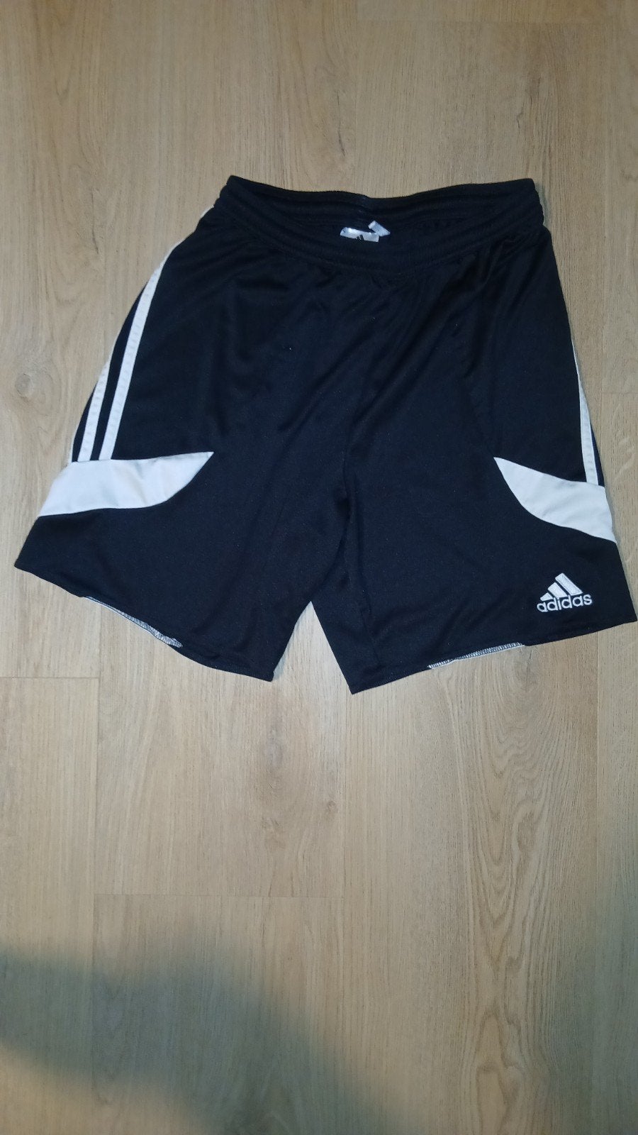 Adidas korte trainingsbroek S, Ophalen, Zwart, Zo goed als nieuw, Adidas