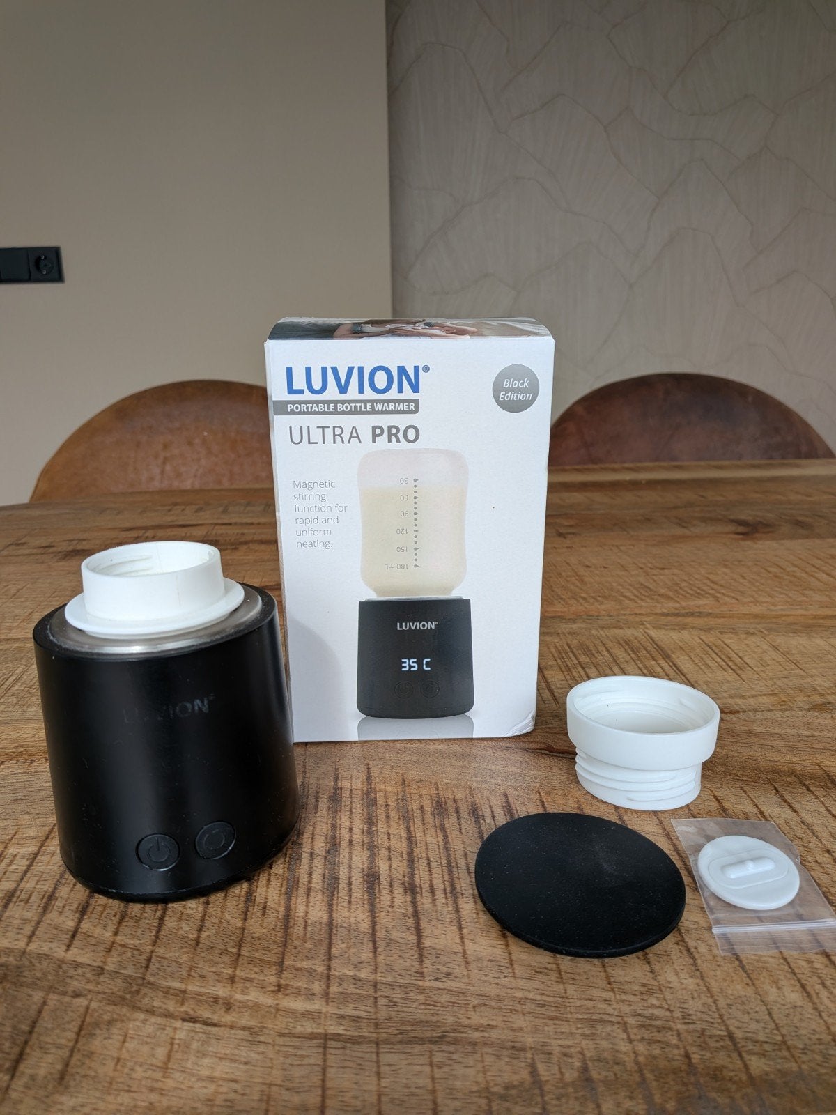Luvion Ultra Pro Draagbare Flessenwarmer - Nieuwe Versie, Ophalen of Verzenden, Zo goed als nieuw, Flessen- of potjesverwarmer