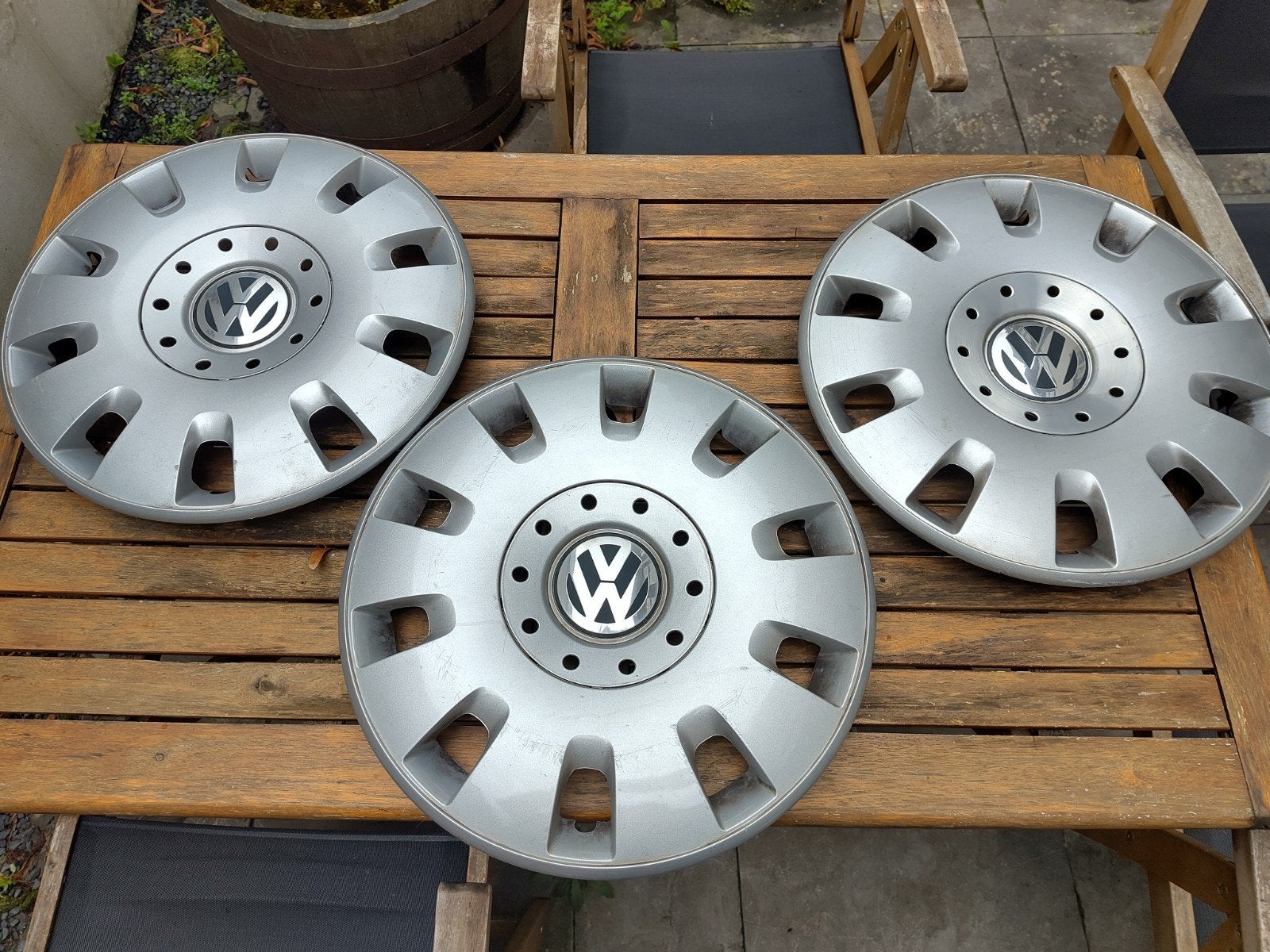 3 originele 16" Volkswagen wieldoppen voor T5, Auto diversen, Ophalen, Gebruikt