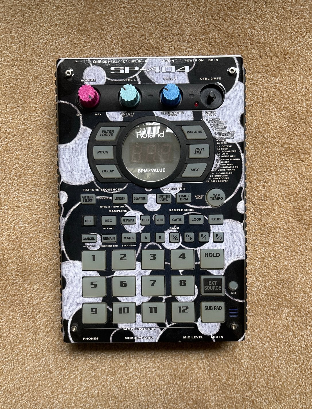 Roland SP-404 OG Sampler - Uitstekende staat, Muziek en Instrumenten, Roland, Zo goed als nieuw, Met midi-aansluiting, Overige aantallen