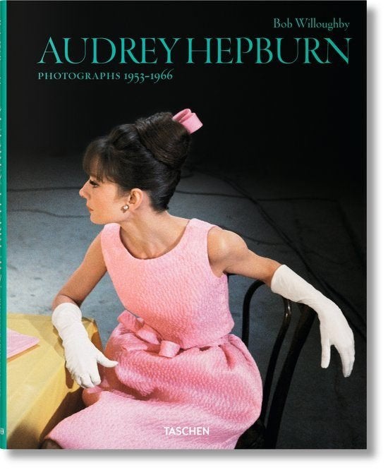 Bob Willoughby: Audrey Hepburn, Ophalen of Verzenden, Gelezen