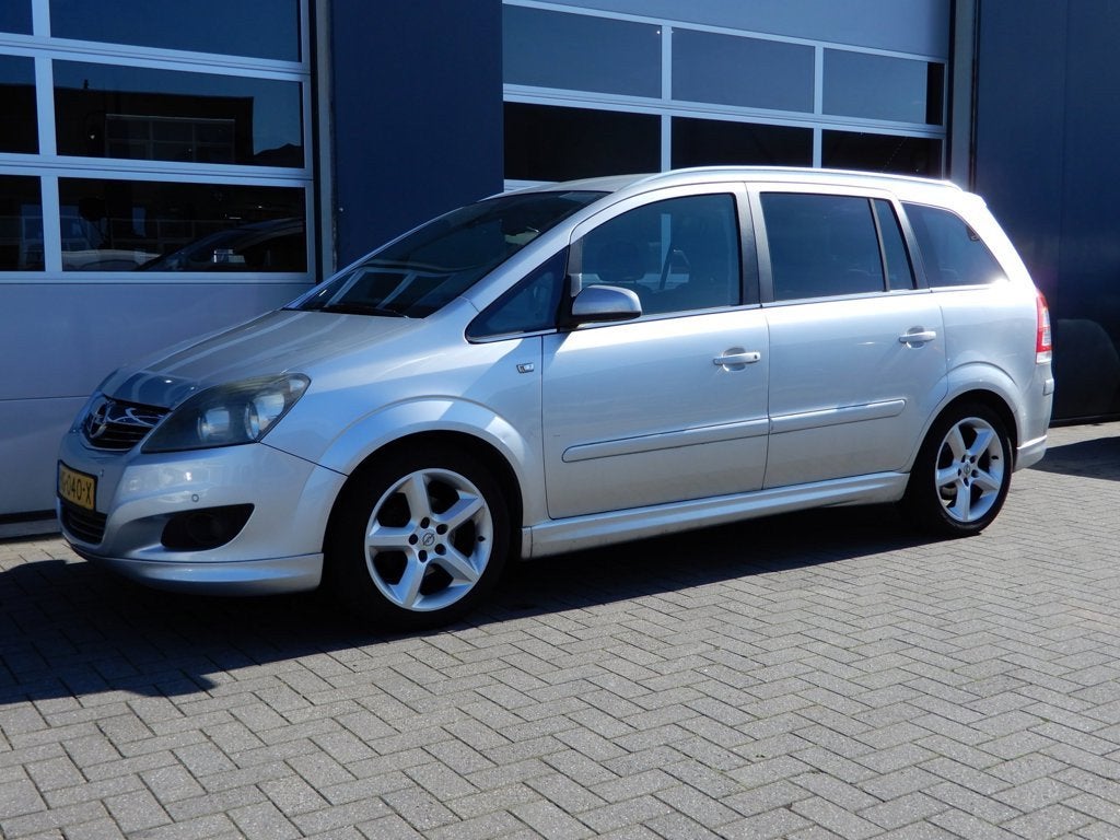 Opel Zafira 1.8 Selection 7 Persoons OPCpakket/Airco/LMV, Auto's, Voorwielaandrijving, Gebruikt, 4 cilinders, 14 km/l