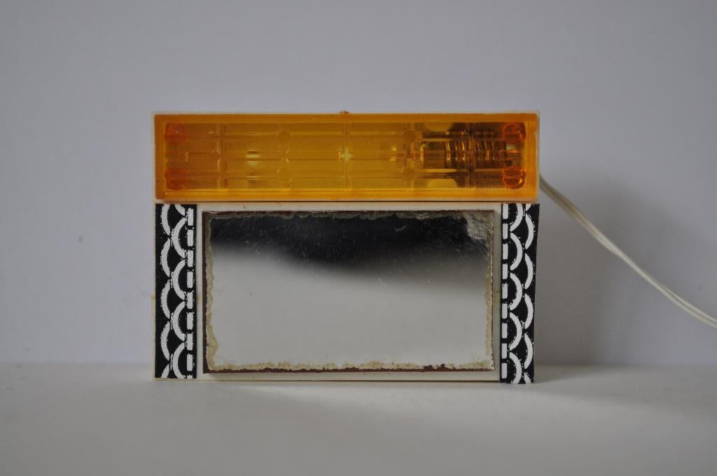 Oude Poppenhuis Badkamerlamp Lamp Spiegel 5 cm, Ophalen of Verzenden, Gebruikt, Gebruiksvoorwerp