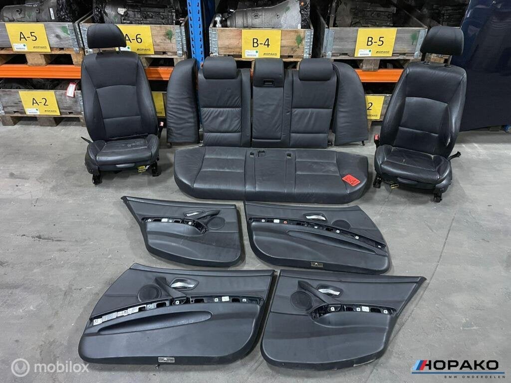 BMW E91 3 serie Interieur zwart leder VERWARMD + elektrisch, Gebruikt, Einsteinlaan 5 rijswijk, Bmw, Ophalen of Verzenden