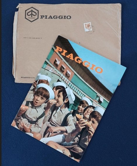 PIAGGIO EN JONGEREN, 1971, VESPA, JACOVITTI, CRISALLI, Verzamelen, Merken en Reclamevoorwerpen, Verzenden, Gebruikt, Overige typen