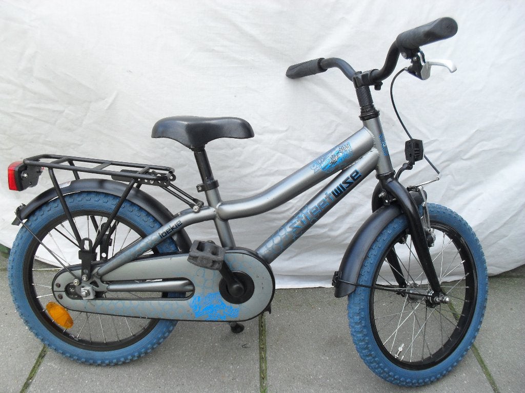 mooie 16 inch kinderfietsje bijna nieuw ., Ophalen, Terugtraprem, 16 tot 20 inch, Loekie