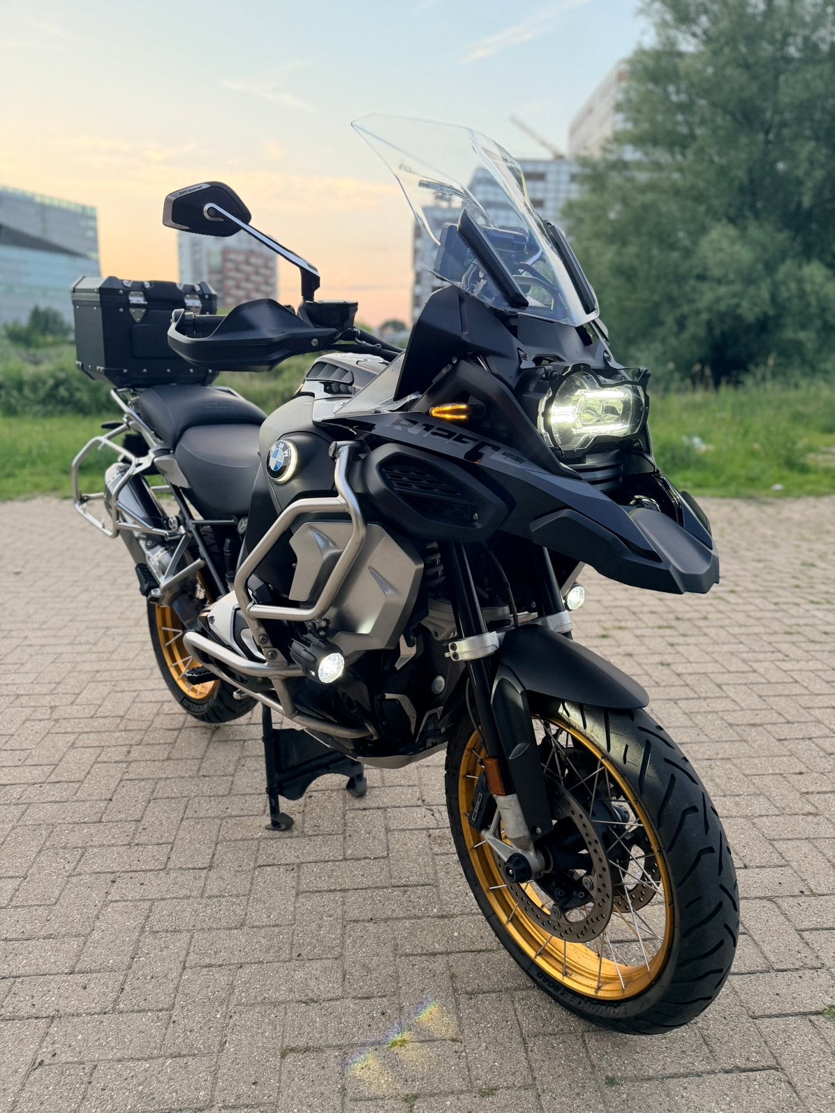BMW R 1250 GS adventure option 719, Motoren, Motoren | BMW, 2 cilinders, 1254 cc, Motorrijbewijs A, Handvatverwarming