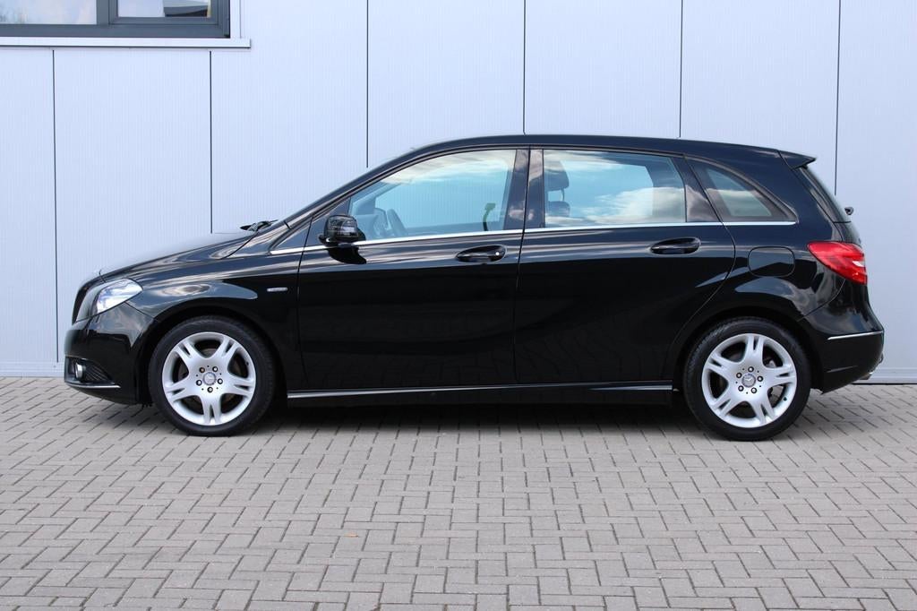 Mercedes-Benz B-klasse 200 CRUISE I ELEKTRISCH TREKHAAK I NA, Voorwielaandrijving, Euro 5, Stof, Gebruikt