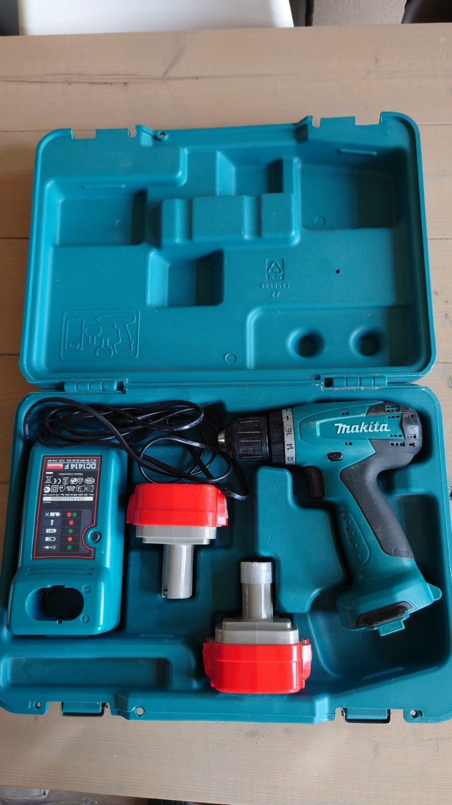 Makita accuboormachine, Ophalen, Gebruikt, Minder dan 400 watt, Boor- en Schroefmachine