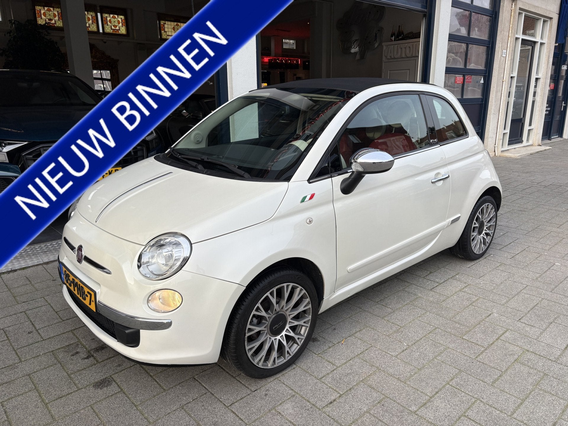 Fiat 500C 1.2 Rock NL AUTO/AUTOMAAT/PARELMOER WIT (bj 2011), Auto's, Fiat, Euro 5, Gebruikt, 1242 cc, Cabriolet