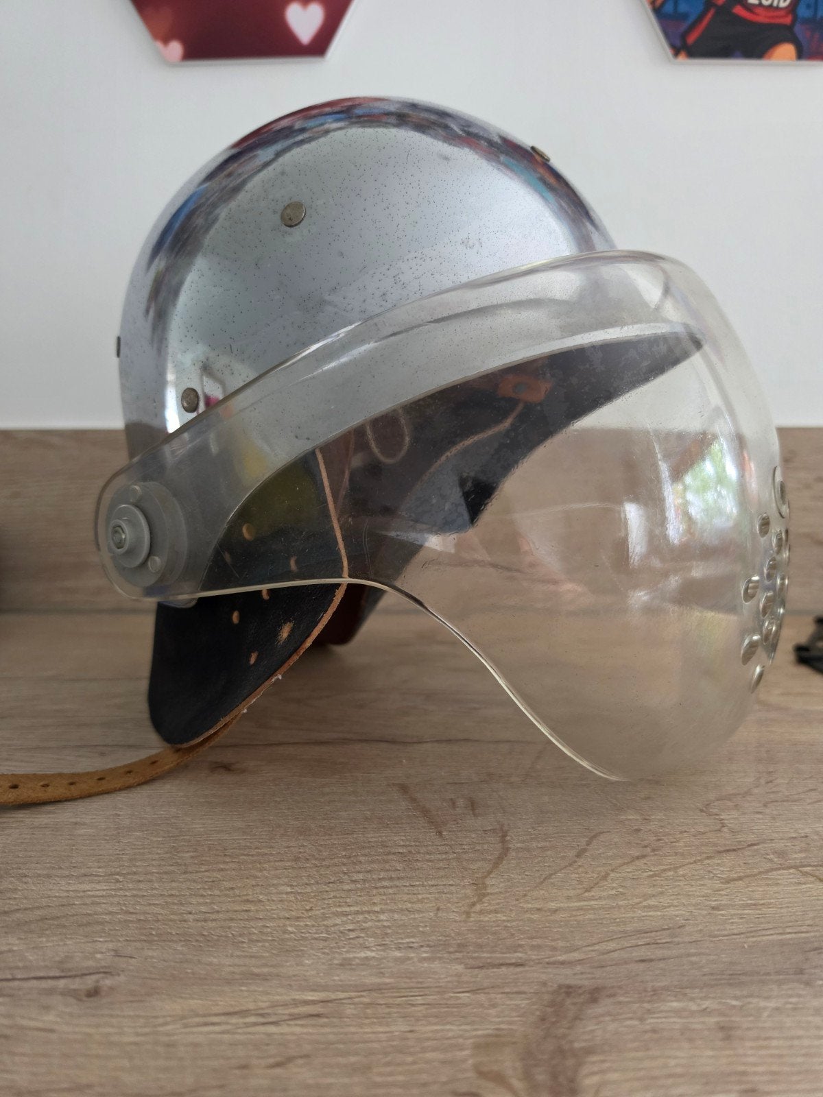 Vintage Brandweerhelm in Zeer Goede Staat, Antiek en Kunst, Ophalen of Verzenden