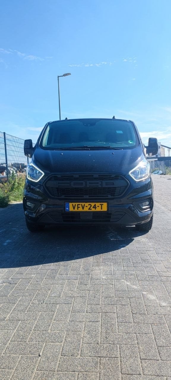 Ford Transit Custom GB 2.0 Tdci 130PK 300 L2h1 Automaat 2020, Auto's, 1995 cc, 4 cilinders, 129 pk, Zwart