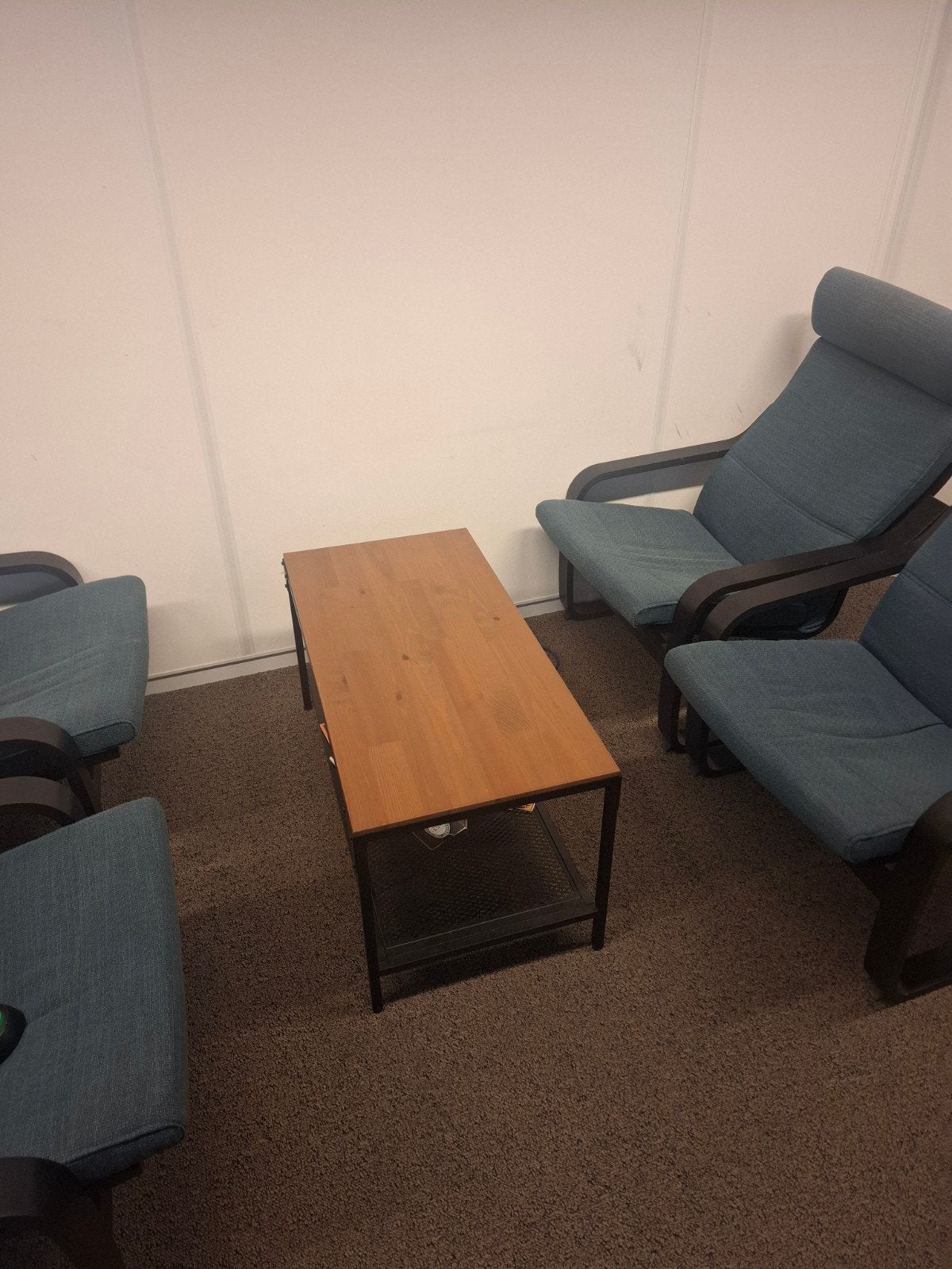 4 IKEA stoelen blauw/zwart met tafel - Afhalen in Delft, Ophalen of Verzenden